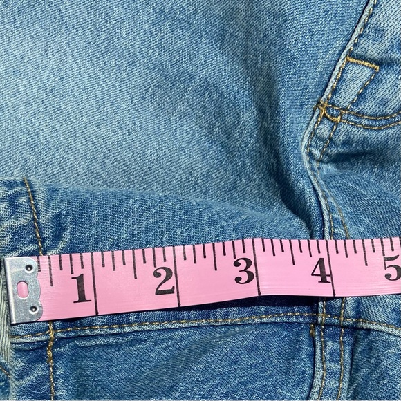 NWOT Isabel Maternity Under Belly Side Panel Blue Jean Midi Shorts Size 8 - Picture 6 of 7